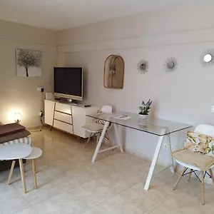Las Palmeras, 893 Appartement