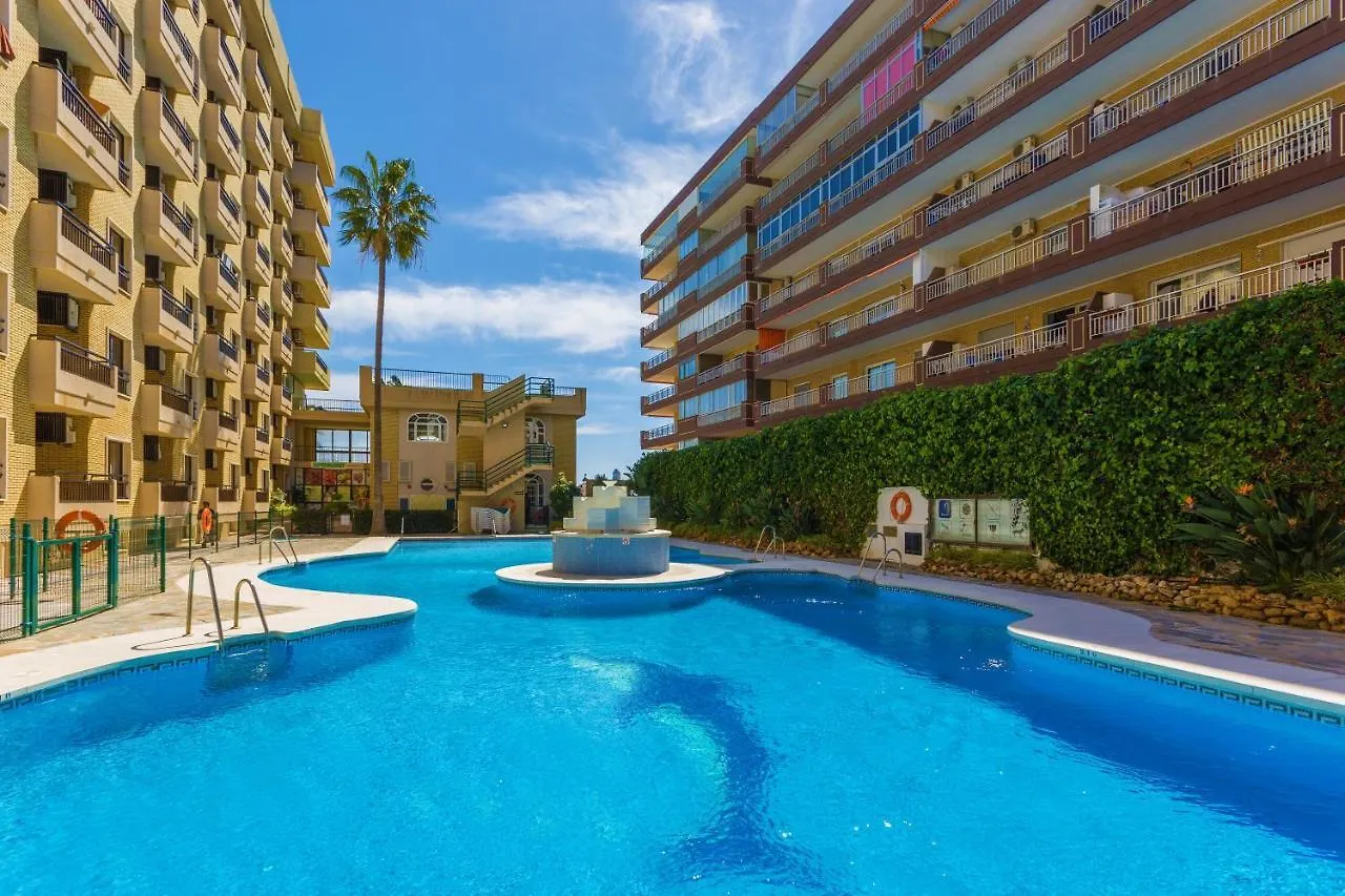 ☆Beachfront 1Br Ronda 4 - Ac/Wifi/Pool contacts